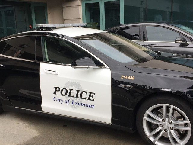 California police officer must call off chase after Tesla patrol car’s battery runs low