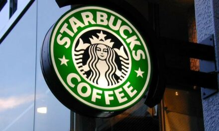 Former Starbucks Manager Suing Company for Alleged Discrimination Against White People