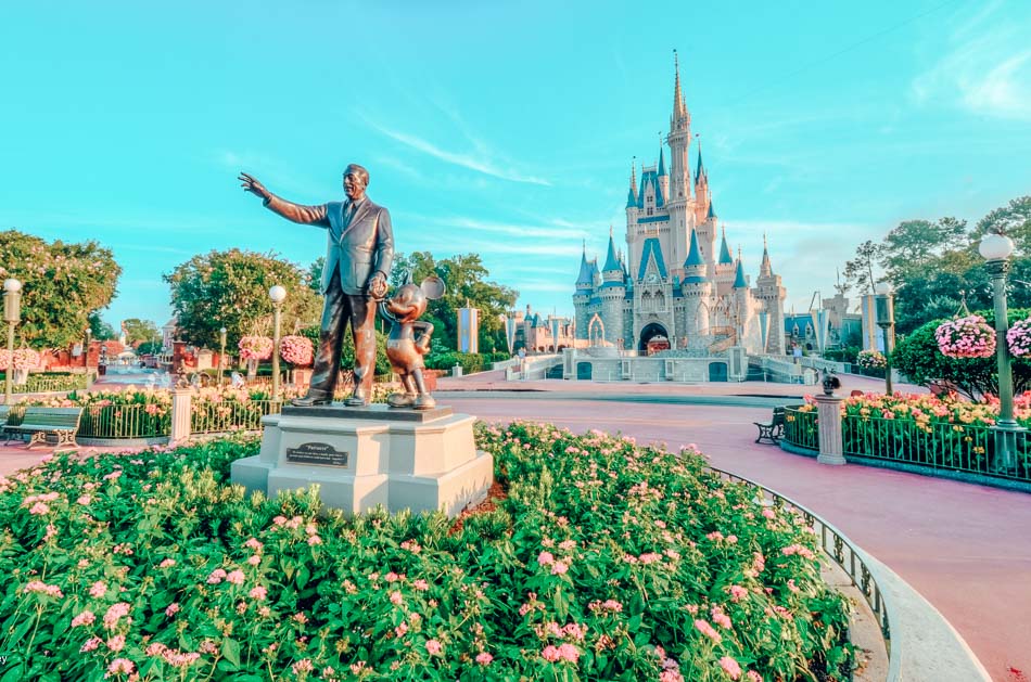 Disney stops paying 100,000 workers during downturn