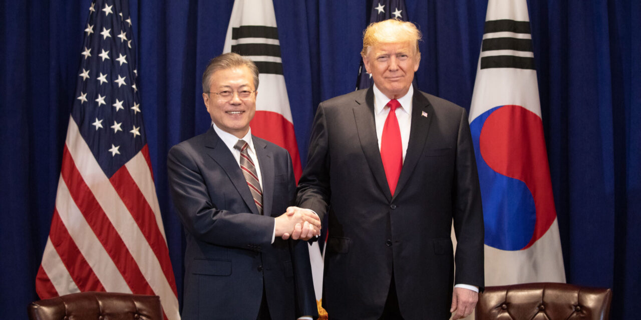 South Korean President Moon on Monday accepted U.S. President Trump’s invitation to a G7 summit slated for later this year